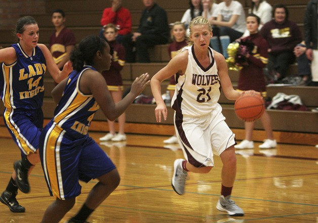 South Kitsap wing Taylor Sunkel was burned out from the rigors of playing basketball on a nearly daily basis before her sophomore season. She now is one of the Wolves’ leading scorers as the team looks to return to the state playoffs for the third time in four seasons.