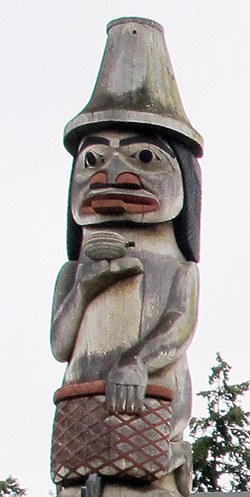 A S'Klallam welcome figure