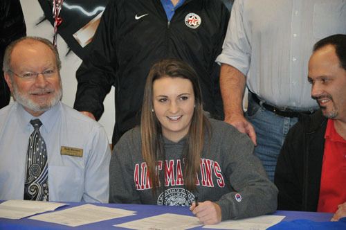 Senior Micaylla O'Leary signs a letter of intent to play for Saint Martin's in Lacey