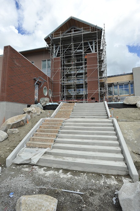 Construction is nearly finished on Poulsbo's new city hall. City leaders hope the City of Bainbridge will relocate its municipal courts to the building