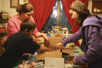 Evelyn Hamm and her children Brandon