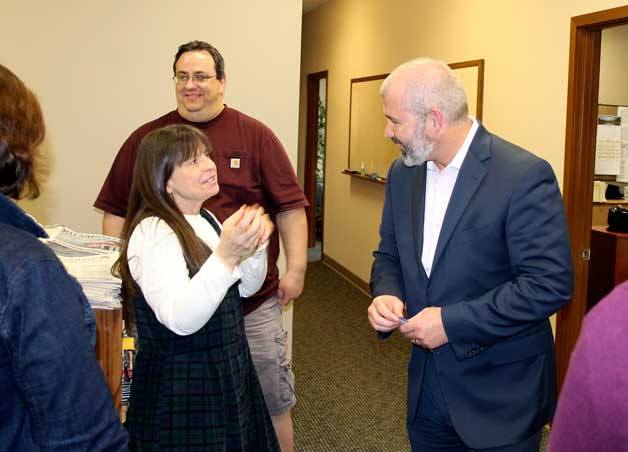 Specialty Publications Editor Leslie Kelly chats with new regional publisher Terry Ward