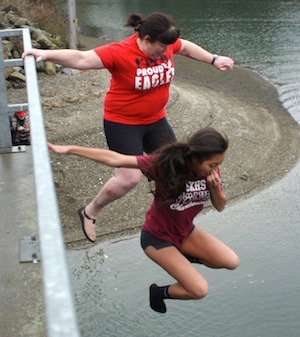 Several hundred people of all ages are expected to be part of the annual Ollala Polar Bear Jump on     Jan 1.