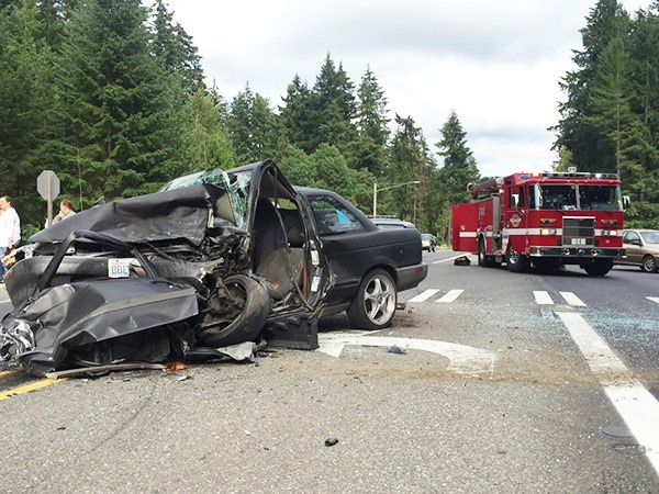 Head-on collision on Lund sends drivers to hospitals | Kitsap Daily News