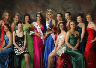 Miss Poulsbo Amy Stadshaug (left