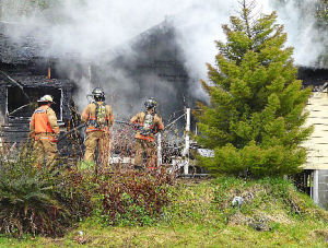 Fire displaces Poulsbo family