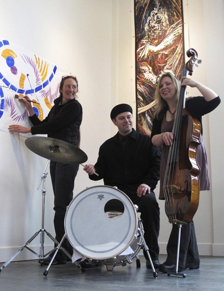 New Kitsap performing art group Jazz Canvas.