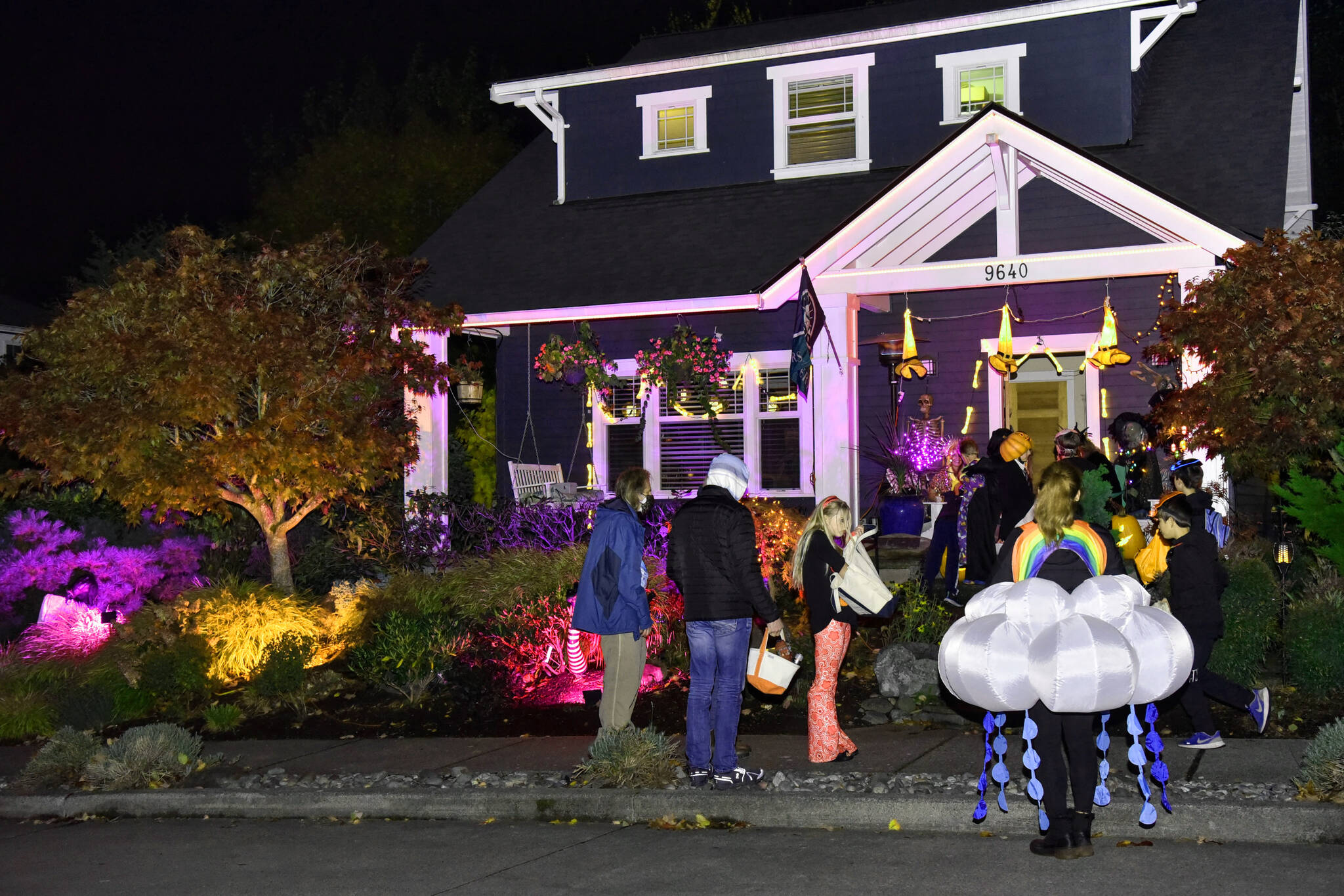 ‘Stranger Things’ happen in BI Halloween neighborhood Kitsap Daily News