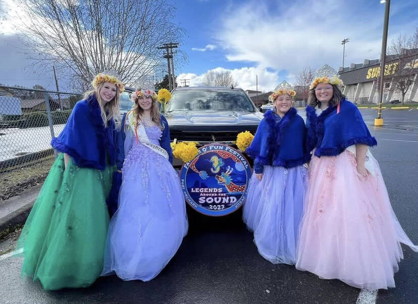 Dutchess Miah Strombach, Princess Savannah Horsely, Junior Princess Hope Halady, Queen Veronica Mihai. Fathoms O' Fun courtesy photos