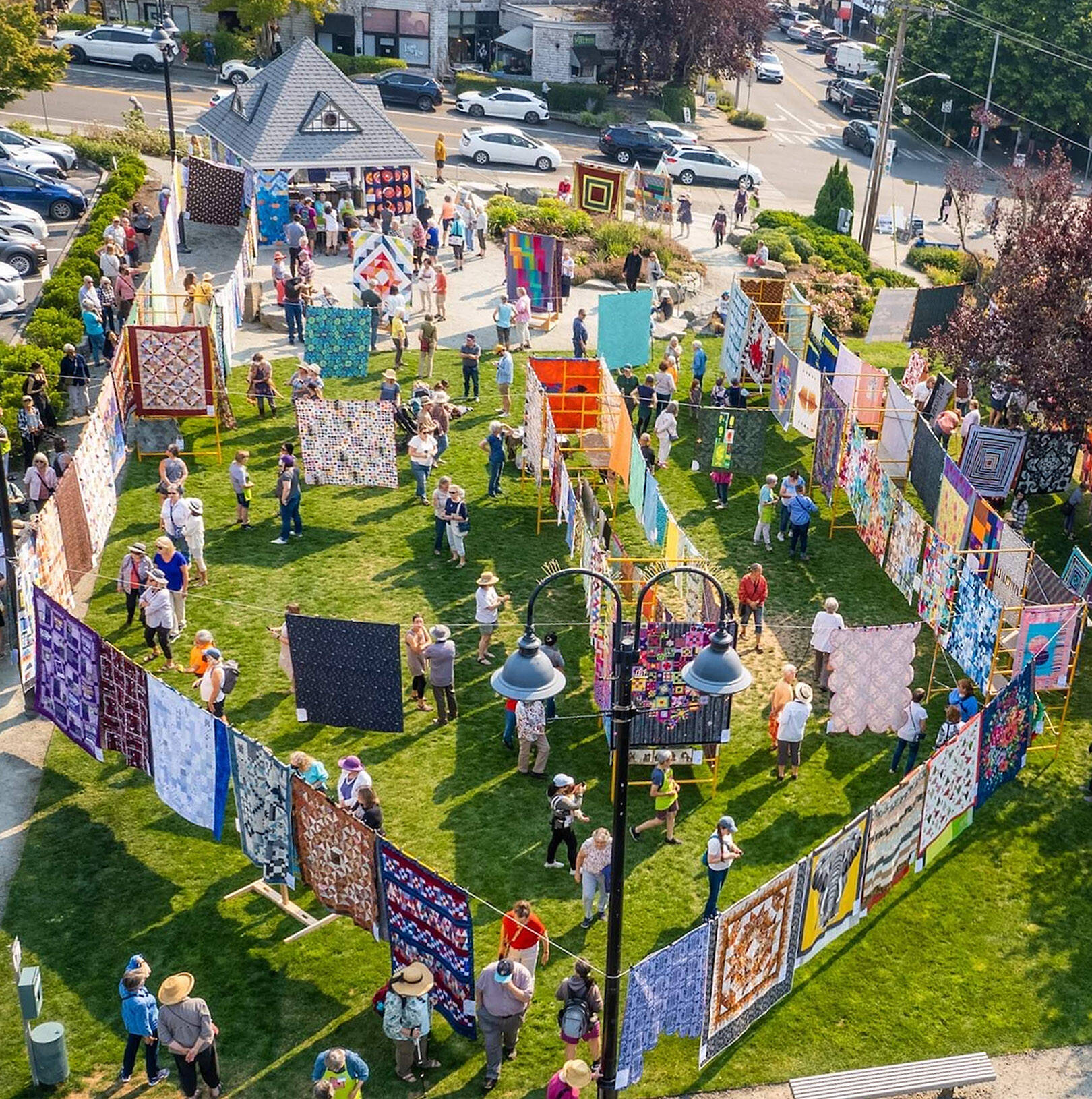 Quilt enthusiasts flock to Extension service for annual show, Local News