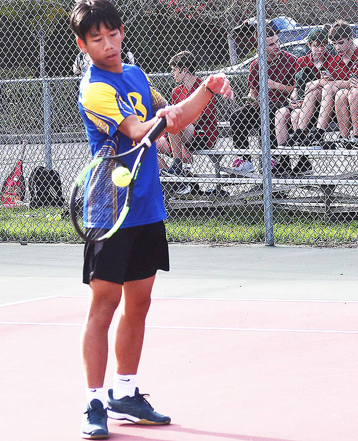 Nicholas Zeller-Singh/Kitsap News Group Photos
Bremerton’s Joseph Cao wins his singles match.