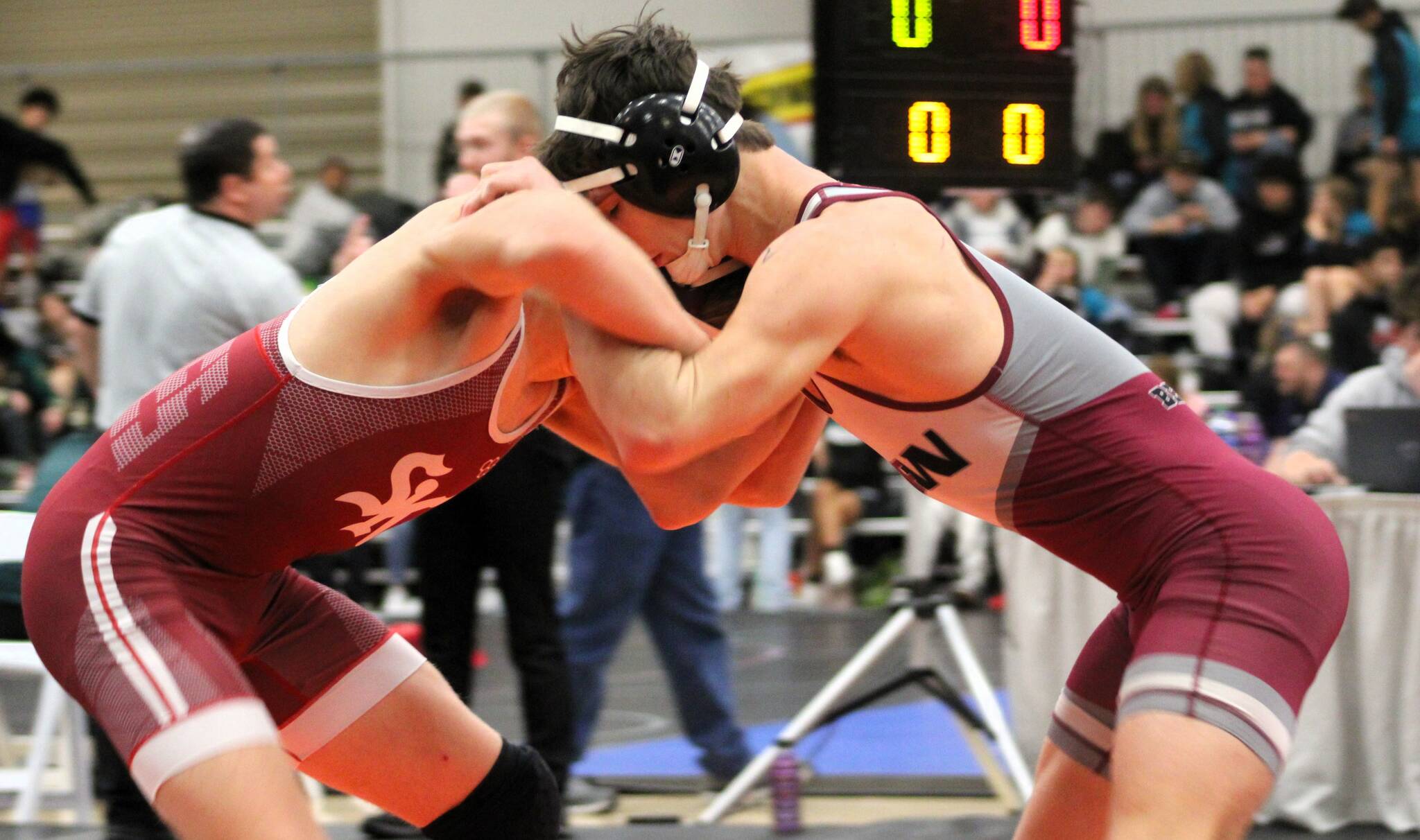 Elisha Meyer/Kitsap News Group
Caleb Strobel Fox, left, of SK wrestles an opponent at the Hammerhead Invitational.