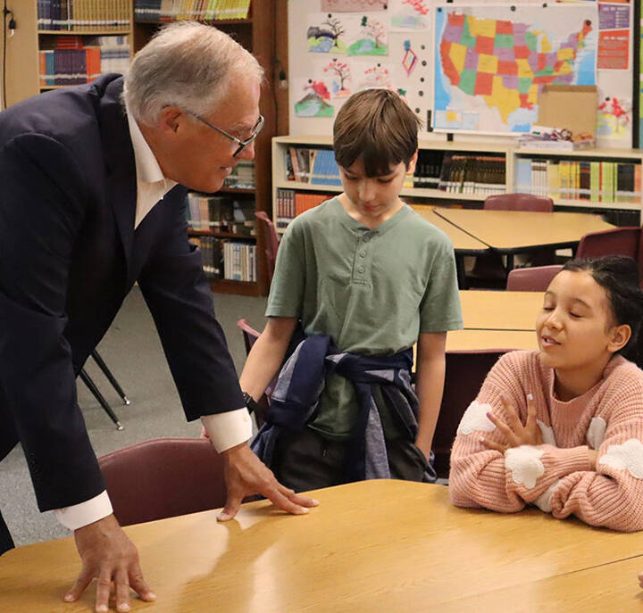 NKSD courtesy photo
Gov. Jay Inslee talks with Gordon Elementary students during his visit to the school last week.