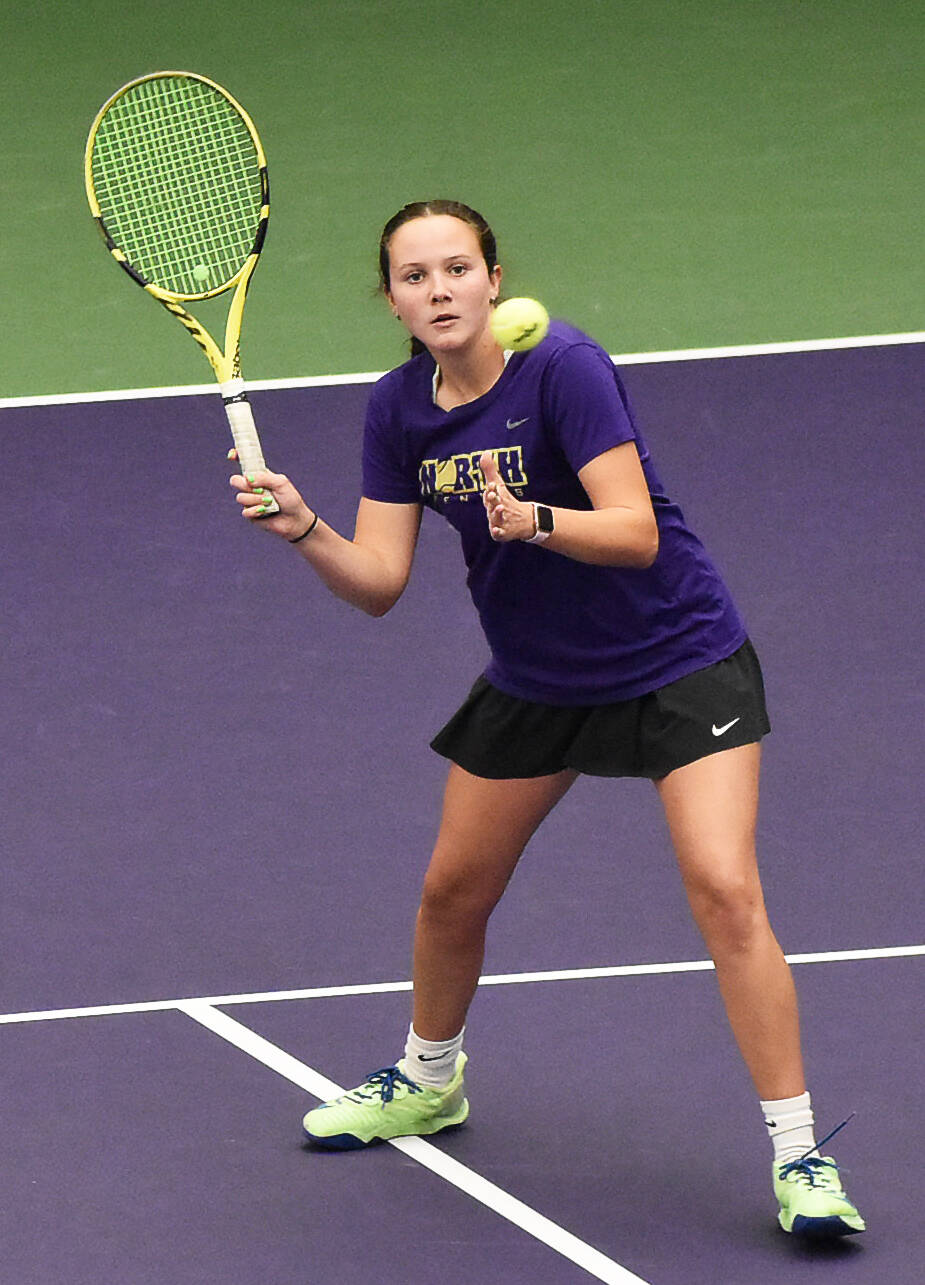 Nicholas Zeller-Singh/Kitsap News Group Photos
NKs Teegan DeVries finishes second at state.