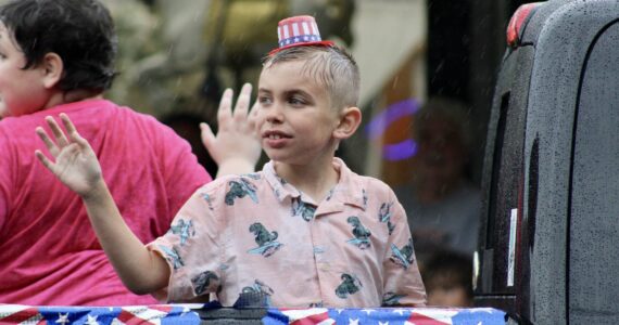 Elisha Meyer/Kitsap News Group photos
This little guy might need a bigger hat to keep the rain out of his hair.