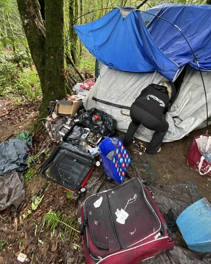 Britney Fletcher-West/Kitsap News Group
A HEART team member clearing out an encampment in Kitsap County.